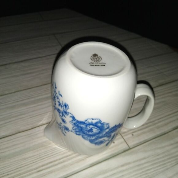 Rhapsody Royal Worcester Coffee Tea Pot & Creamer With 2 Cups Mugs 1975 England - Picture 5 of 12